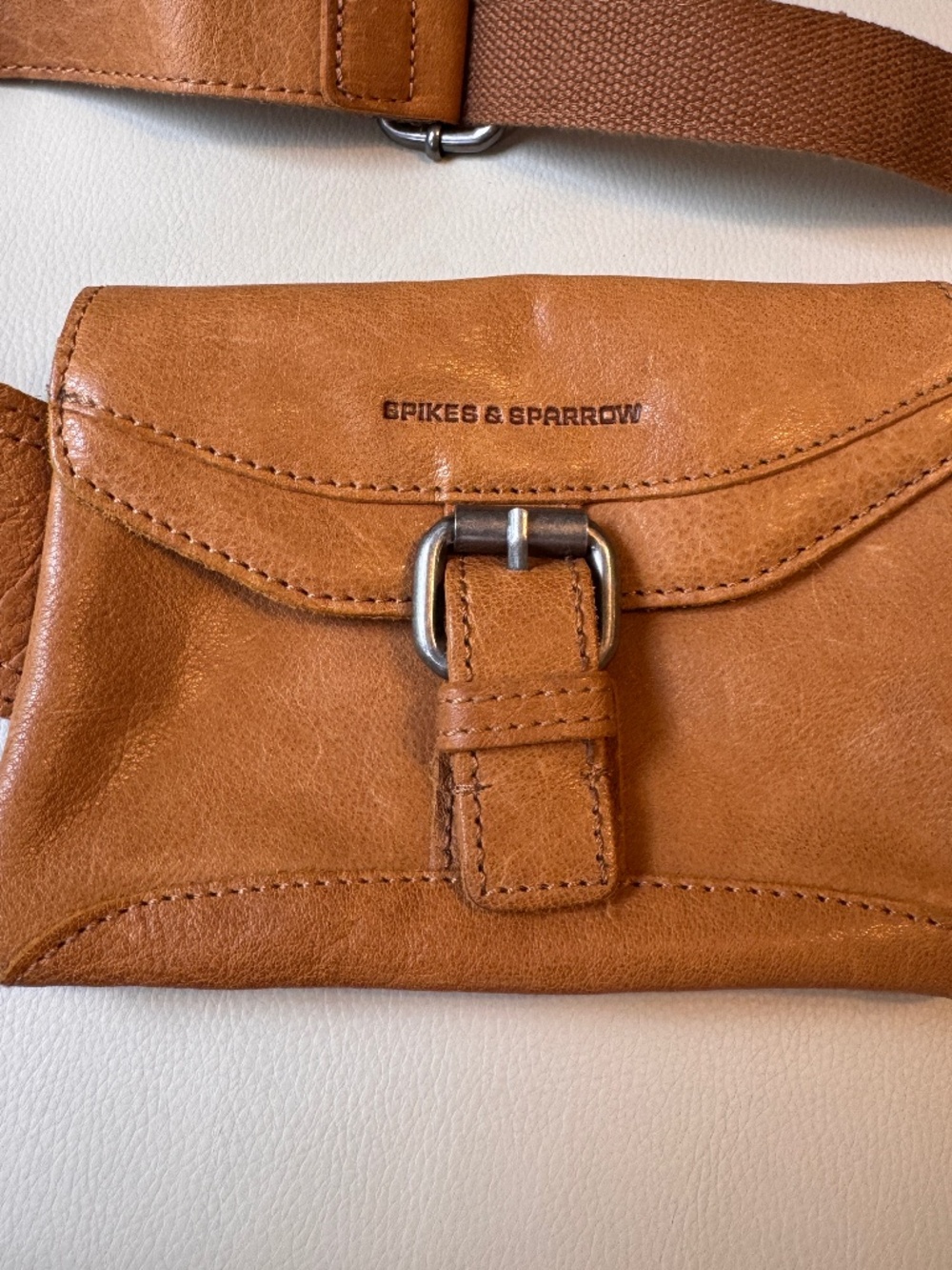 Spikes & Sparrow Leather Hip Bag - Missouri - Brandy Cognac